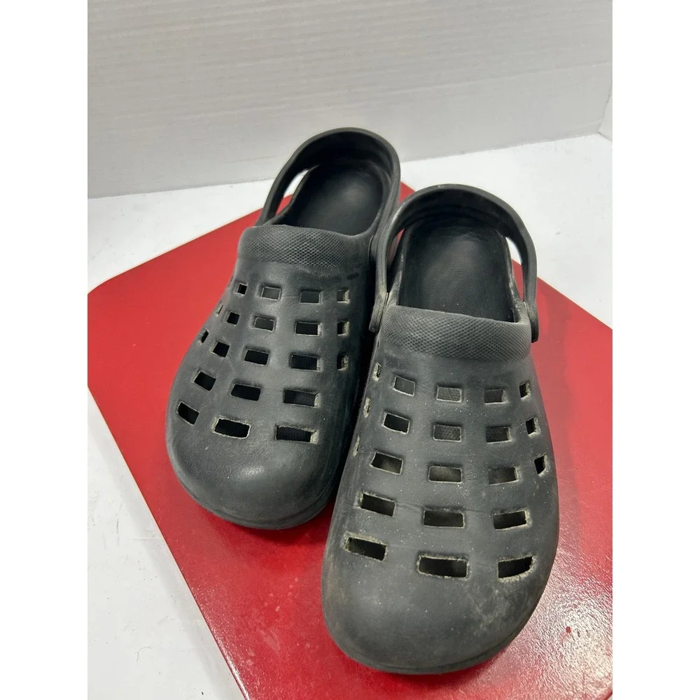 Airwalk Perforated Clog Shoes M9 W11 Black Slip On Heel Strap Gorpcore Utility
